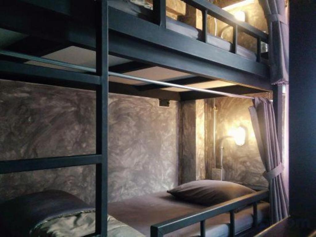Vm1 Hostel Бангкок Экстерьер фото