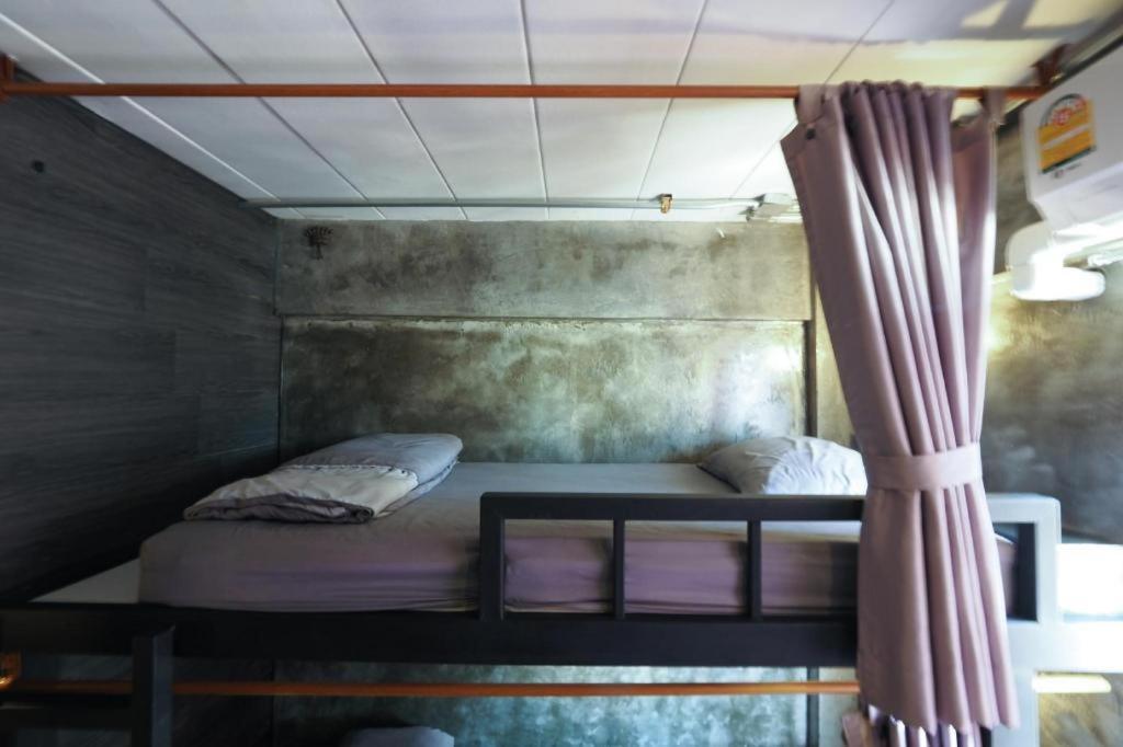 Vm1 Hostel Бангкок Экстерьер фото